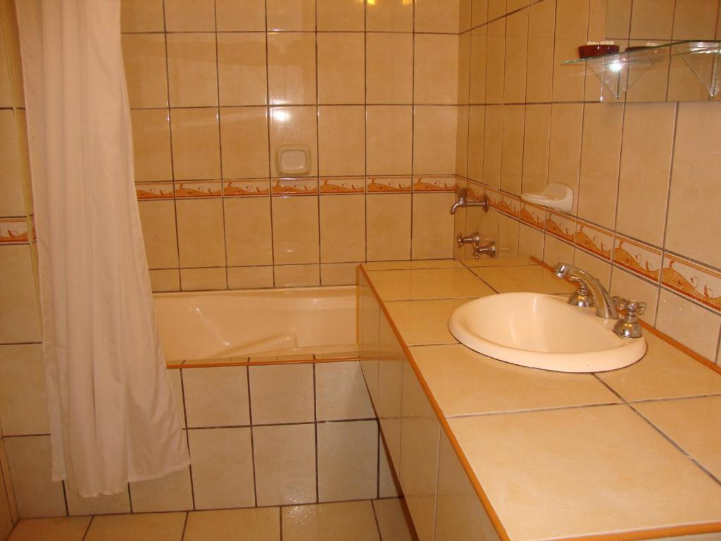 Hotel Sol Del Oriente Икитос Номер фото